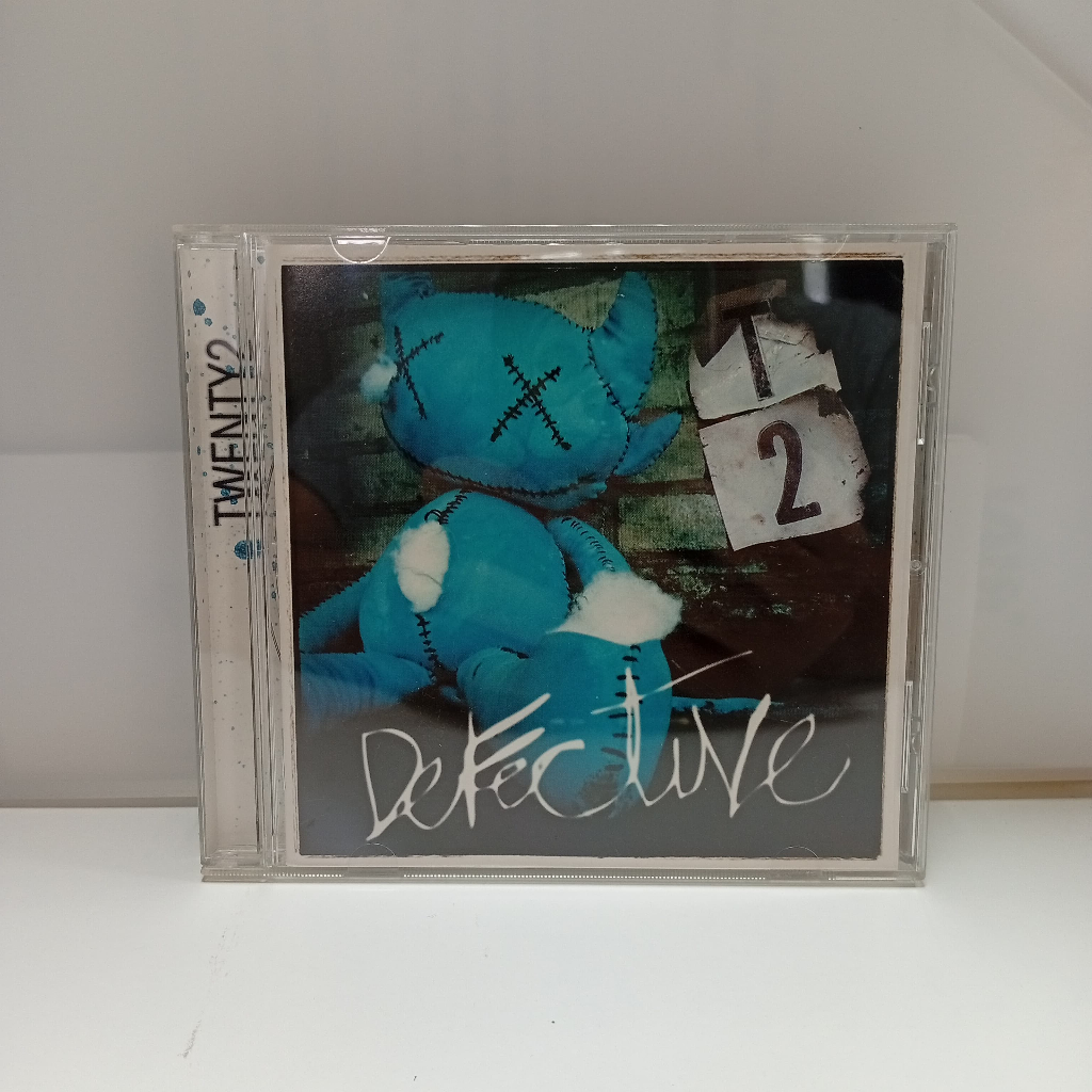 U243-70 cd terpakai USED CD [ TWENTY2 - DEFECTIVE ] U243-70