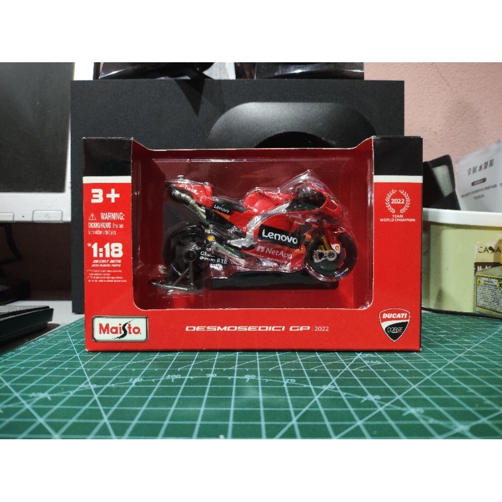 Maisto 1:18 Model Kit MotoGP 2022 Ducati Lenovo Team 63 Francesco Bagnaia