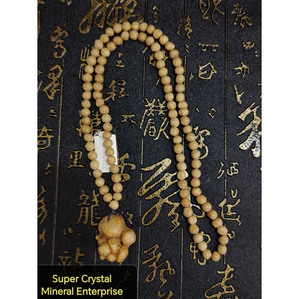 天然南龙利 กลวง水 จี้สร้อยคอธรรมชาติ อรหันต์ Relic หินคริสตัลหยาบจี้สร้อยคอ TBT03