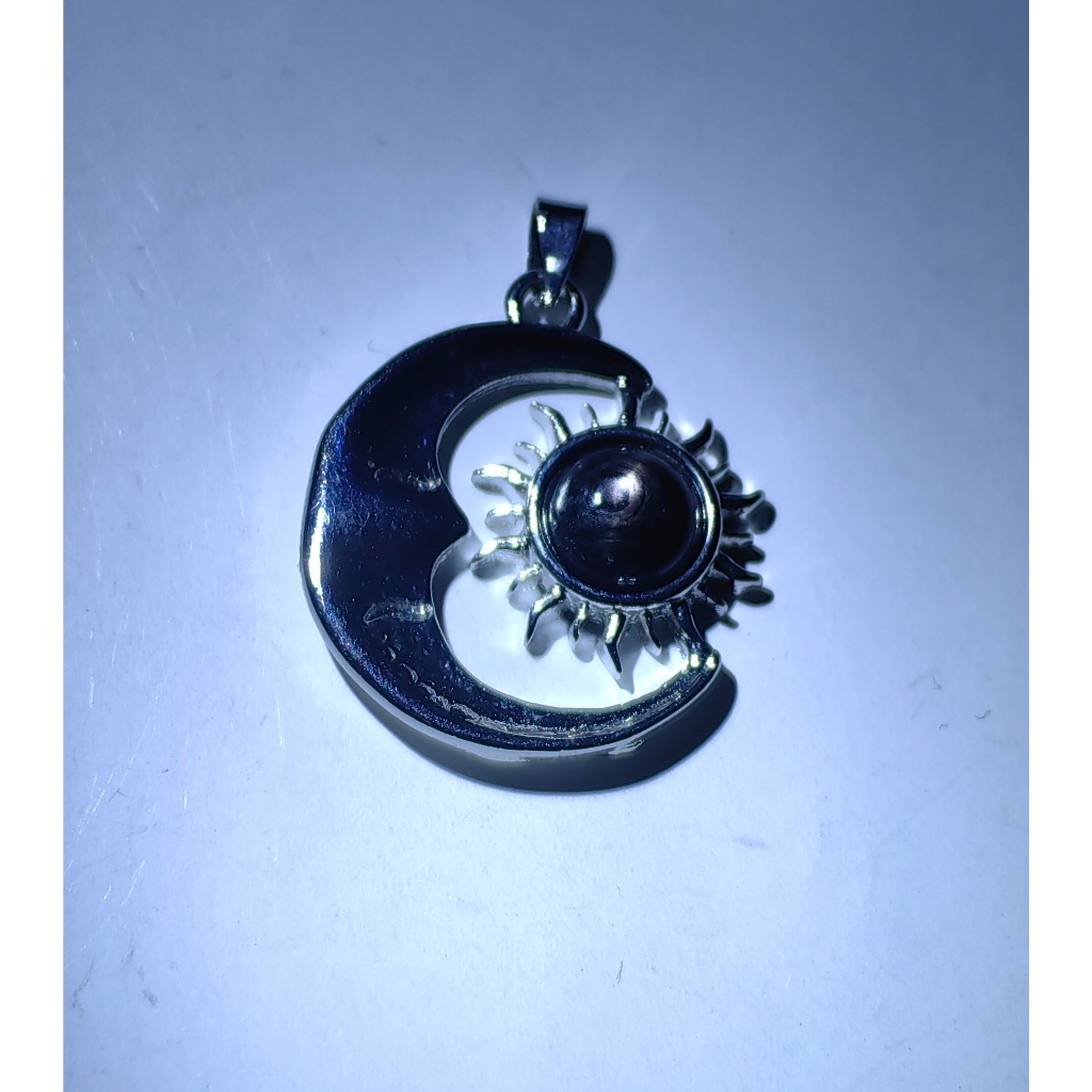 Kristal Semulajadi Hypersthe Loket Bulat) / จี้คริสตัลธรรมชาติ (รอบ) จี้คริสตัลธรรมชาติ