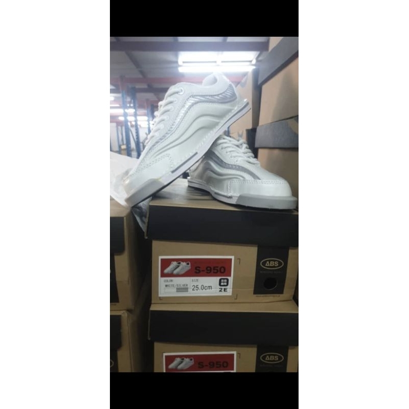 รองเท้าโบว์ลิ่ง ABS S950 โดย GSKV Sports