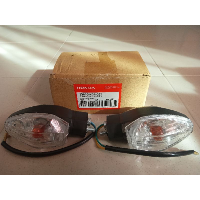 Honda 33650-K09-C01 33650-K09-851 winker assy L/R
