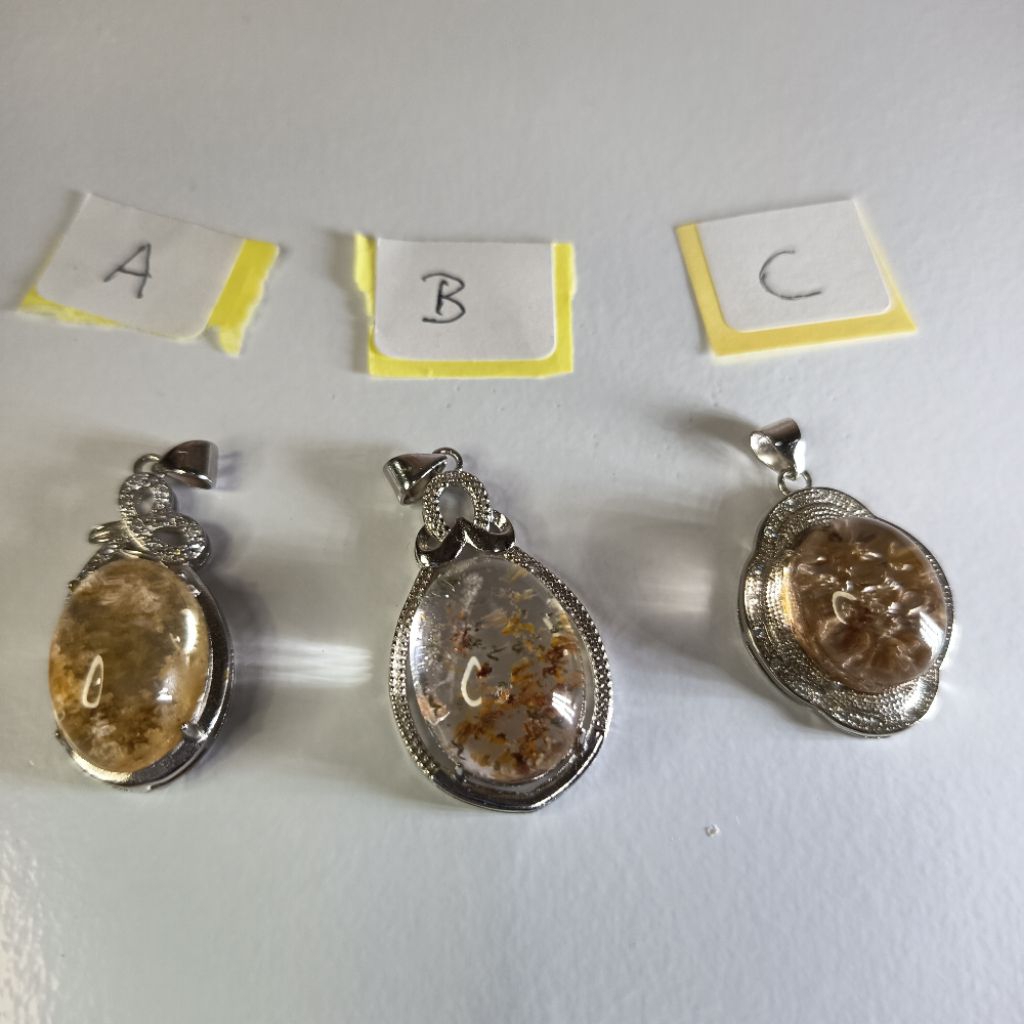 App 47 จี้คริสตัลผีธรรมชาติ.1 สําหรับ Rm 25