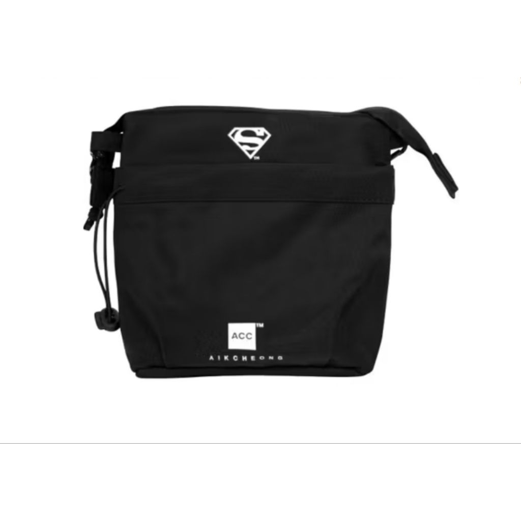 กระเป๋าสะพาย Aik cheong superman (ยาว 20ซม.)