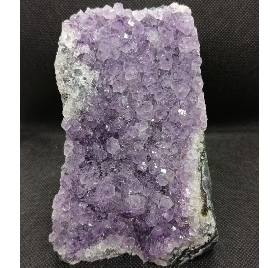 อเมทิสต์ geode คริสตัลธรรมชาติ G04