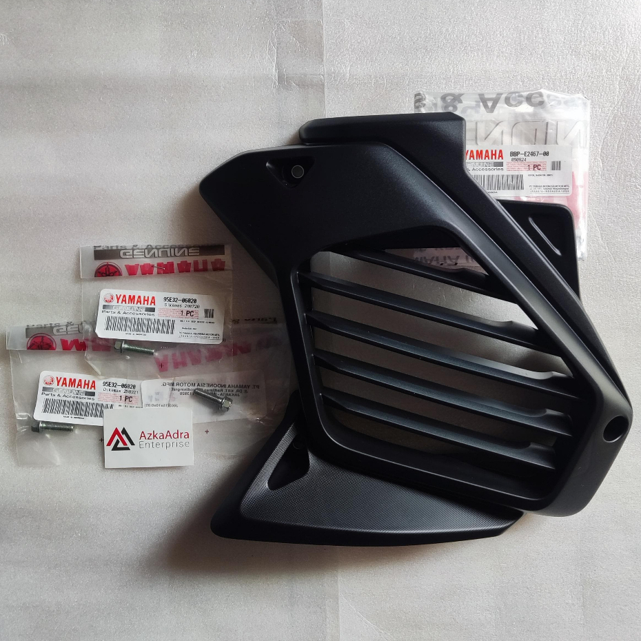 YAMAHA NVX 155 V2 COVER RADIATOR & BOLT ( BBP-E2467-00 ) - ( 95E32-06020 ) YAMAHA
