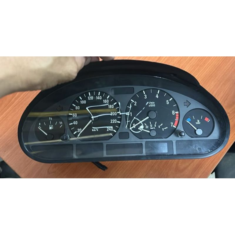 BMW E46 3 SERIES SEDAN COUPE METER CLUSTER(2 SOCKET)