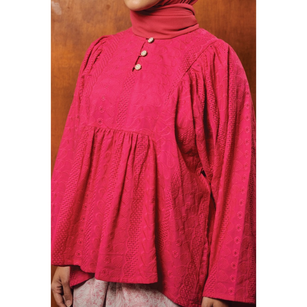 BRIGHT TREASURE : JUWITA (TOP)