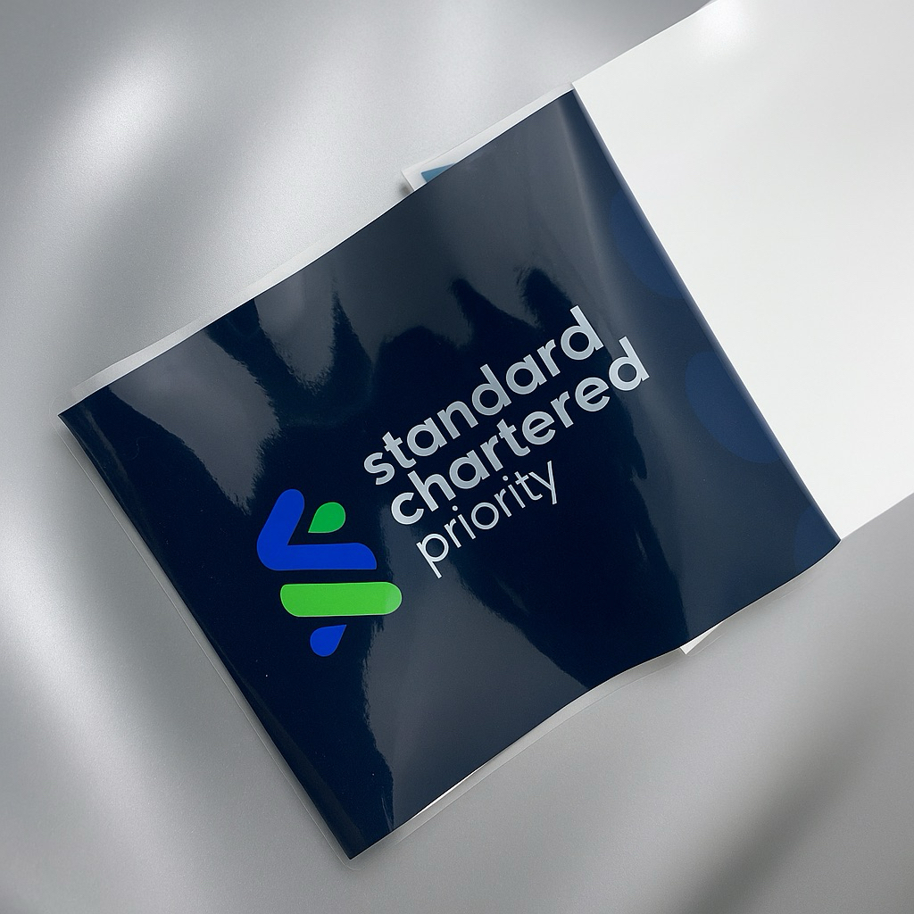 สติ๊กเกอร์ติดรถ Pass Standard Chartered Priority Banking