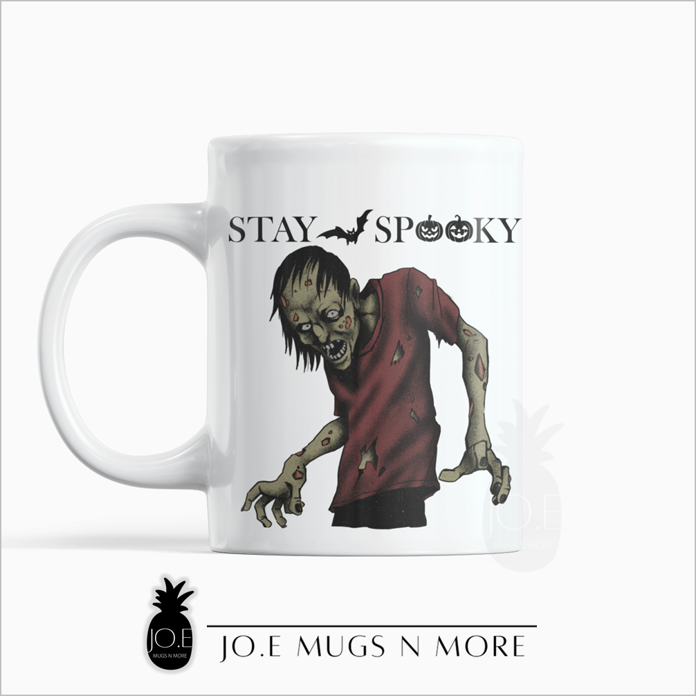M387 JO.E CUSTOM NAME HALLOWEEN STAY SPOOKY ZOMBIE แก้ว ถ้วย. ส่วนตัว.