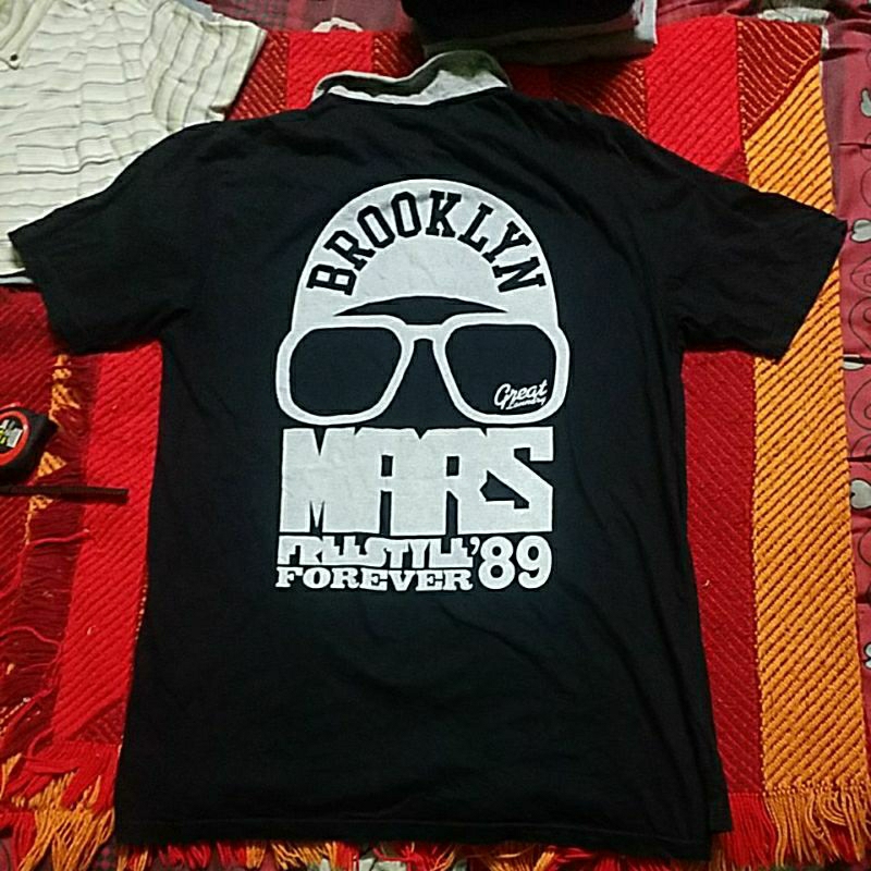 เสื้อโปโล FREELY PIT 21 LABUH 29 INCI DESIGN LIKE NEW