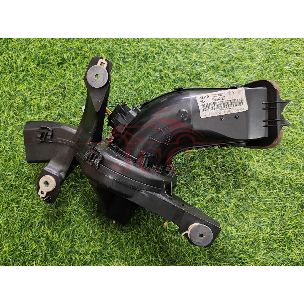 PEUGEOT 5008 T87 2012 เครื่องเป่าลมมอเตอร์พัดลมขวาด้านข้าง -9683444380 [2G-6D-B999]