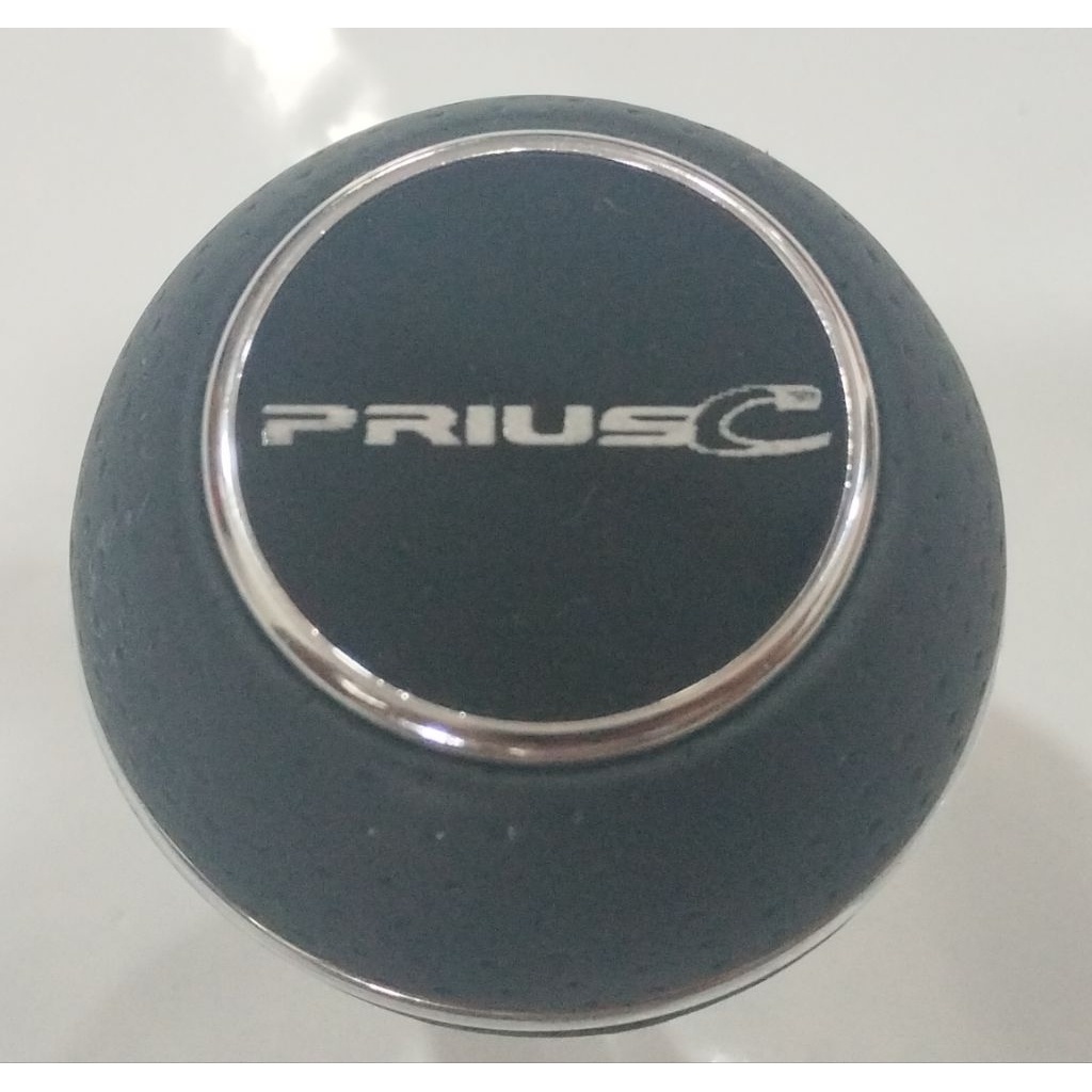 Toyota prius c หัวเกียร์หนัง 2012-2014