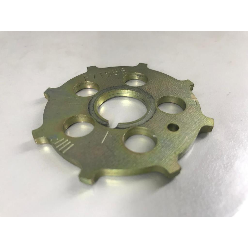 YAMAHA YZF R1 2004 - 2006 ROTOR P/N 5VY-81673-00 (ใช้แล้ว)