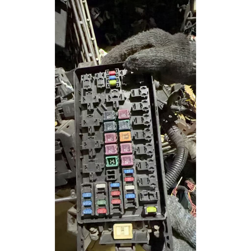 Fius Box Naza Ria Fuse Box Naza Ria (USED HALFCUT)