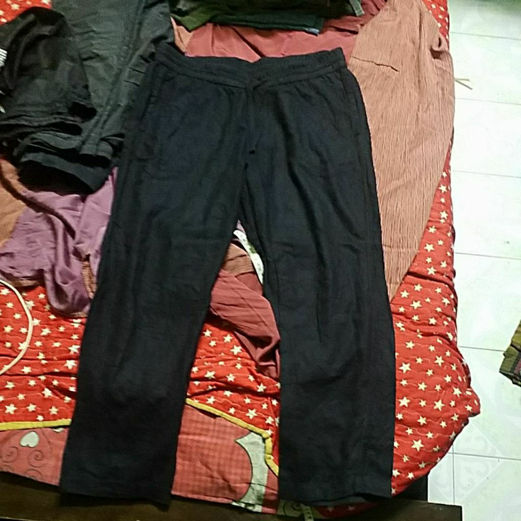 GU SWEATPANT JOGGER SIZE L 34 40X38 INCH..มาเตเรียล มา