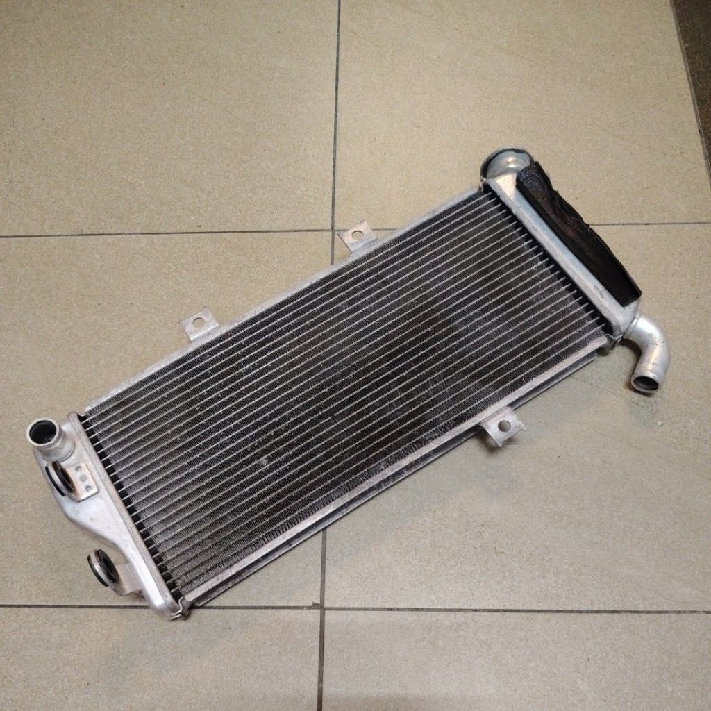 หม้อน้ํา Kawasaki ER6N ER6F ER6 2012 - 2016 Kawasaki Japan part