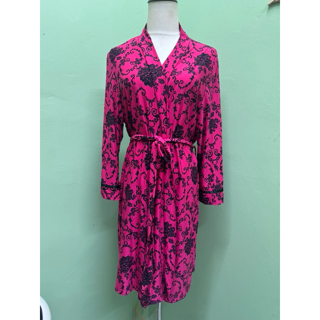 NR57 เสื้อคลุมกลางคืน linea dantella