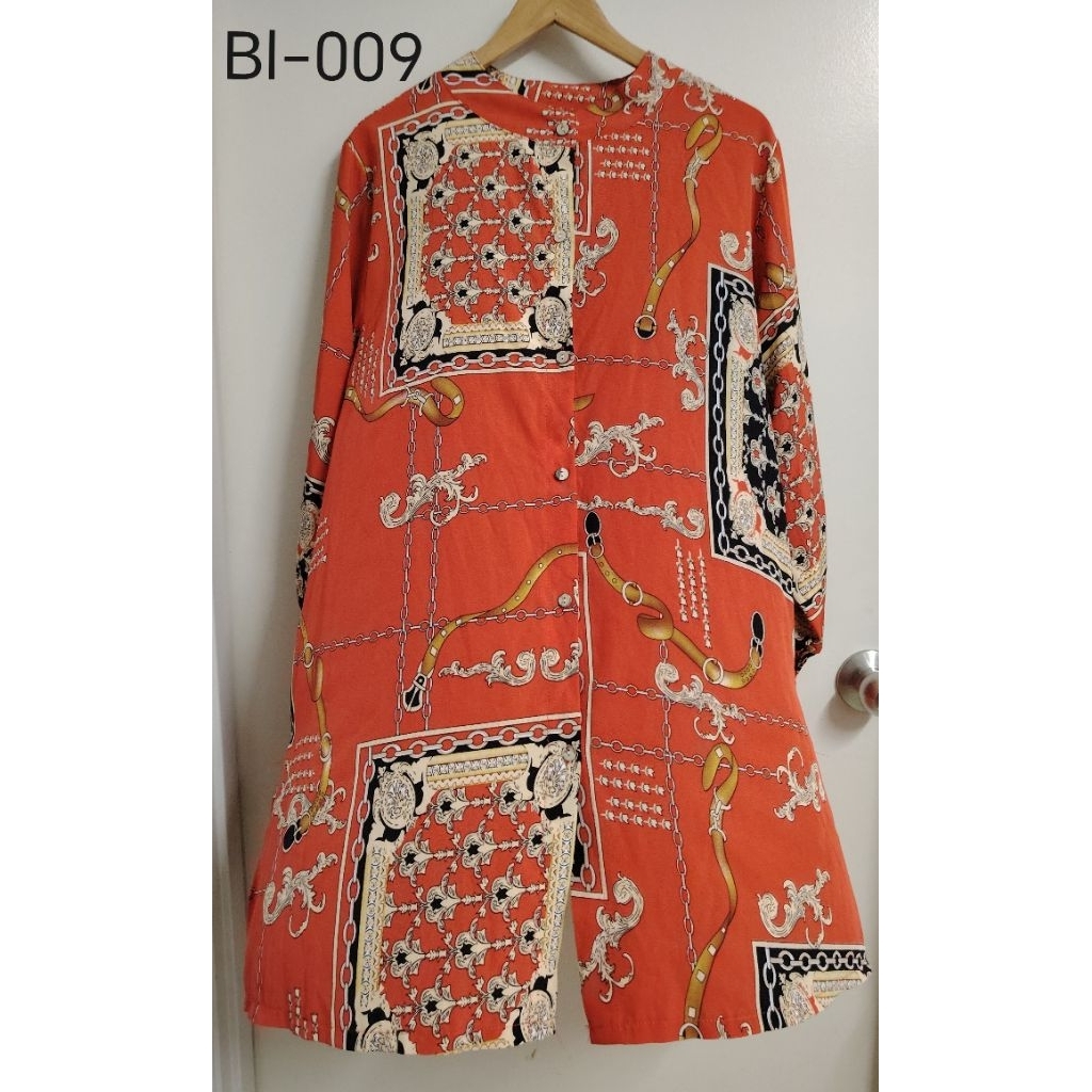 เสื้อเบลาส์ Wanita Preloved การพยาบาลที่เป็นมิตร /Bl-009