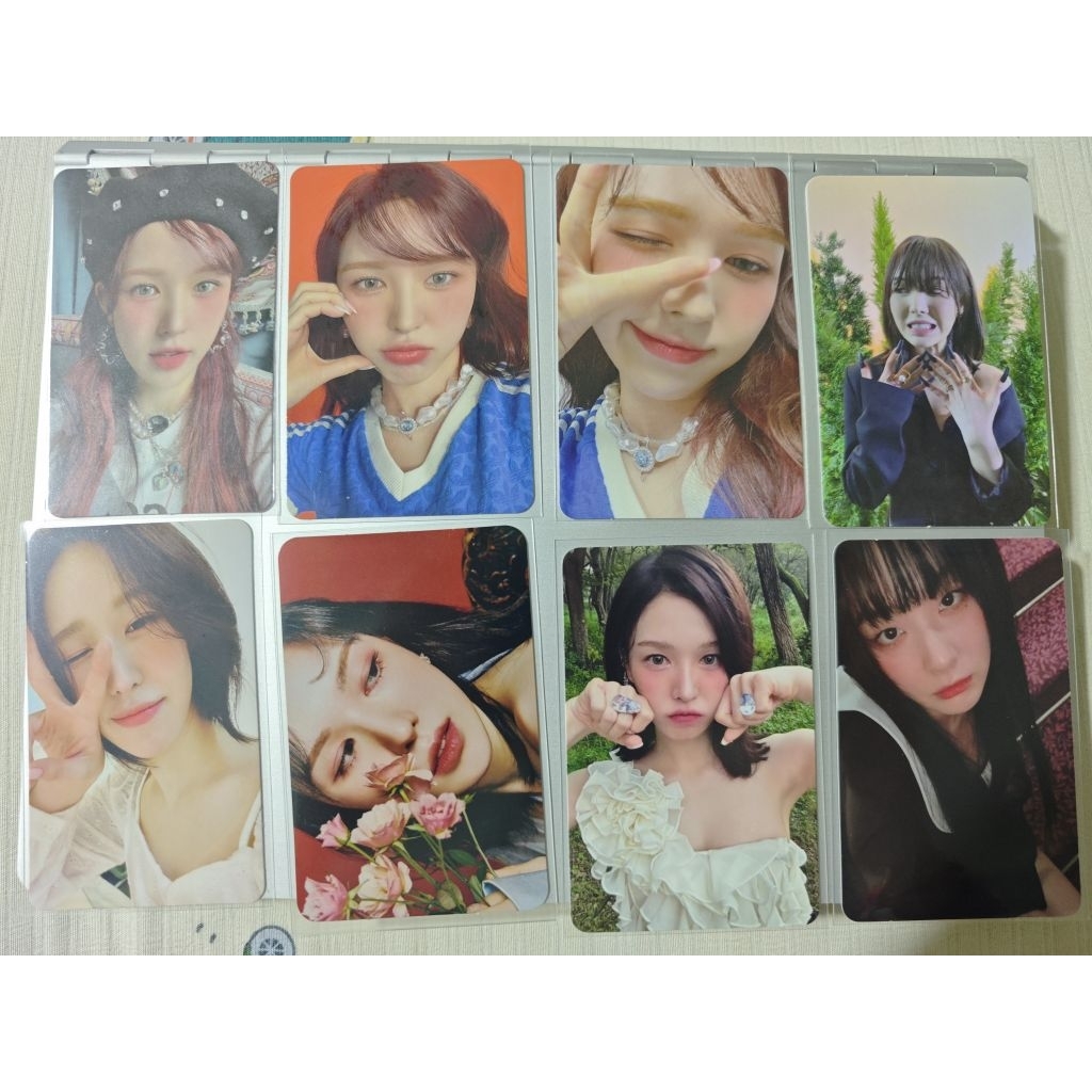 อัลบั้มกํามะหยี่สีแดง โฟโต้การ์ด Wendy Seulgi