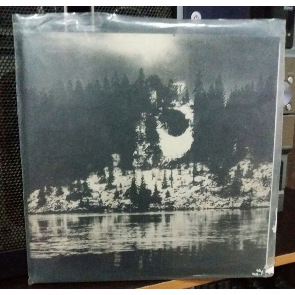 SARGEIST / BAHIMIRON "Dead Ravens Memory / The Raping Of Flesh" แยกไวนิล 7" EP