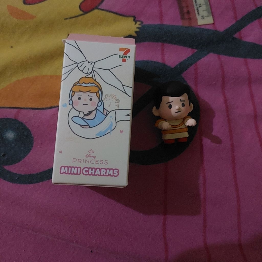 7-11 Vs Disney princess มินิชาร์ม