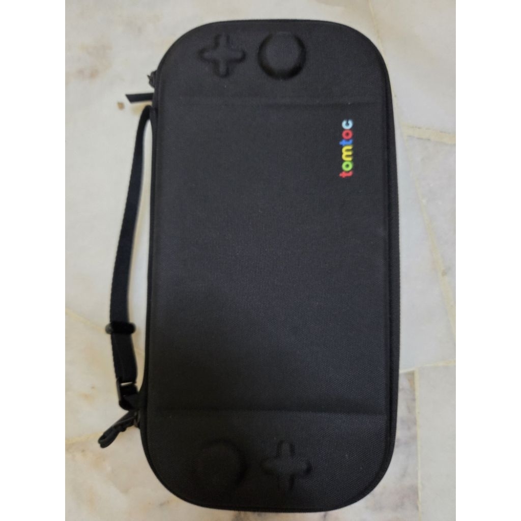 กระเป๋า tomtoc switch2 มือสอง