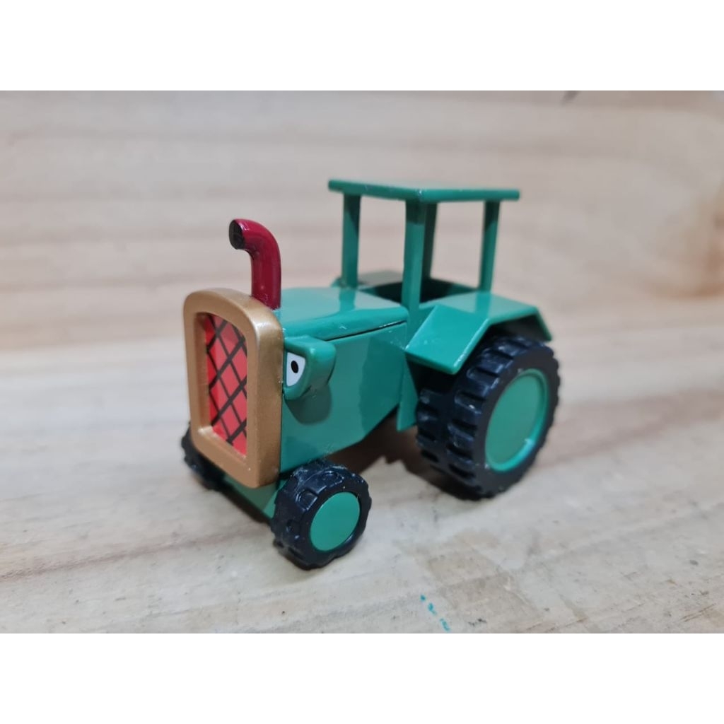 1998 Vintage Racing Champions Bob The Builder Travis The Tractor Discast Model