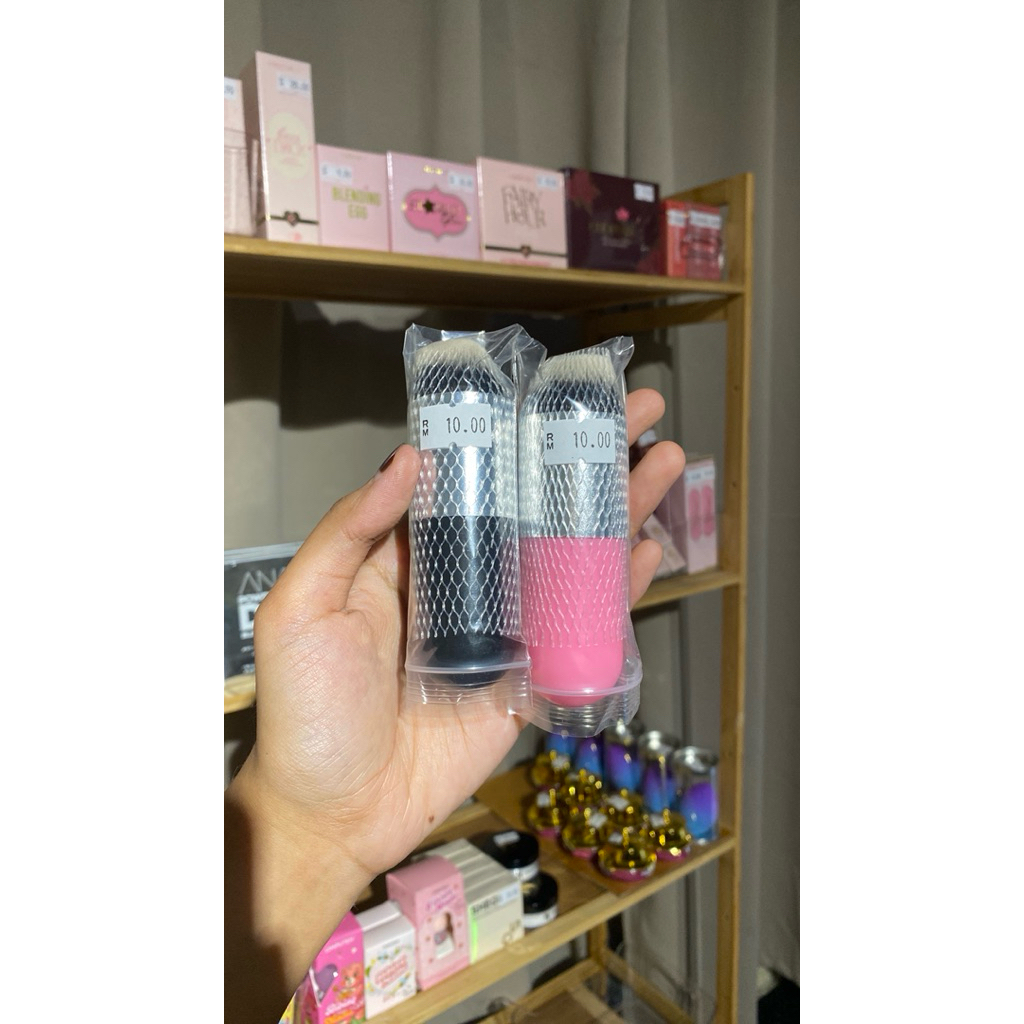 FOUNDATION BRUSH BRUSH GEMK UNTUK BLEND FOUNDATION