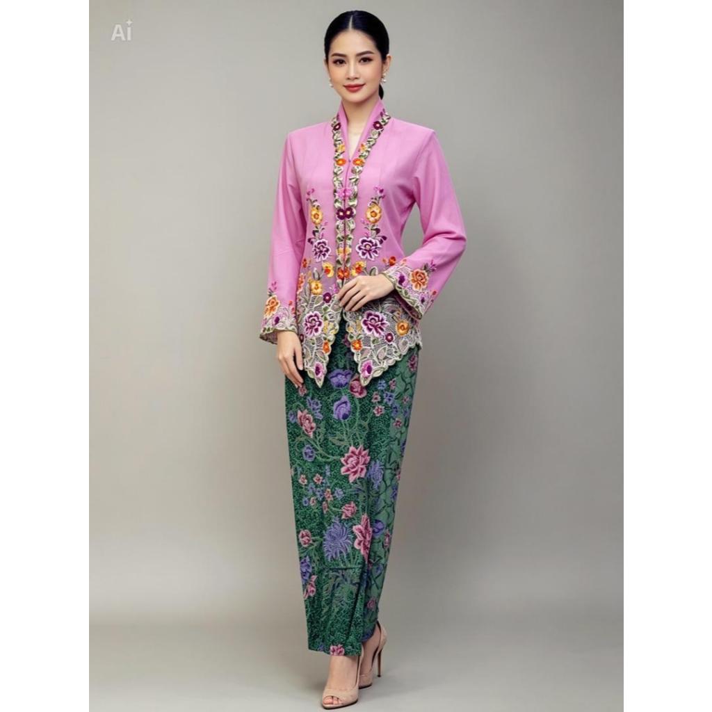 เสื้อ Nyonya Kebaya ไซส์ L มีกระดุม