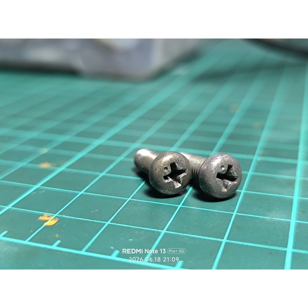 ORIGINALMOTO 2T CERTIFIED PAM BIDING SCREW (M5X14) 2 ชิ้น