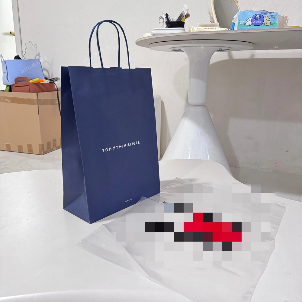 กระเป๋าถุงกระดาษ Tommy