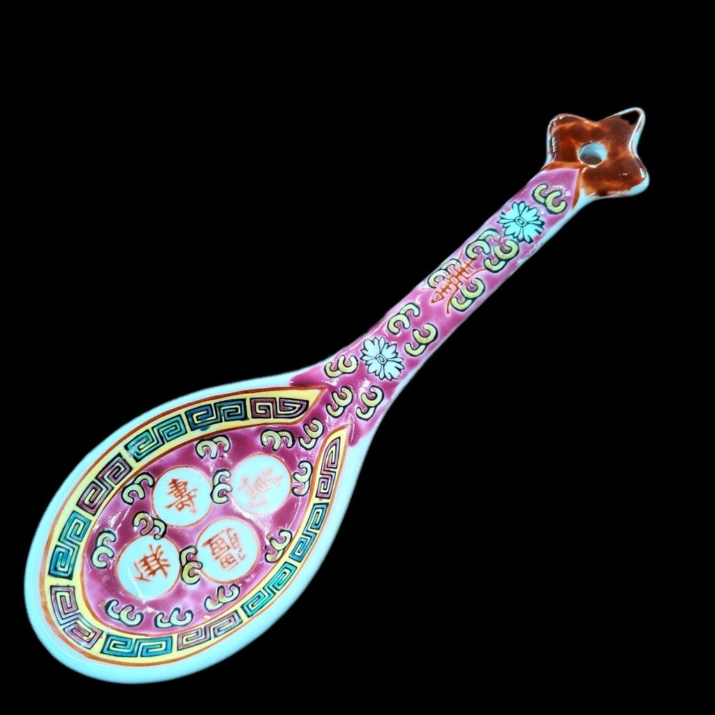 Wanshou Wujiang ทัพพีแดงทาสีมือ 万escopic Xinjiang ขวดใหญ่