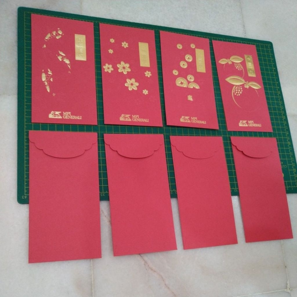 MPI Generali ang pao แพ็คเก็ตสีแดง 8 ชิ้น 4 แบบ