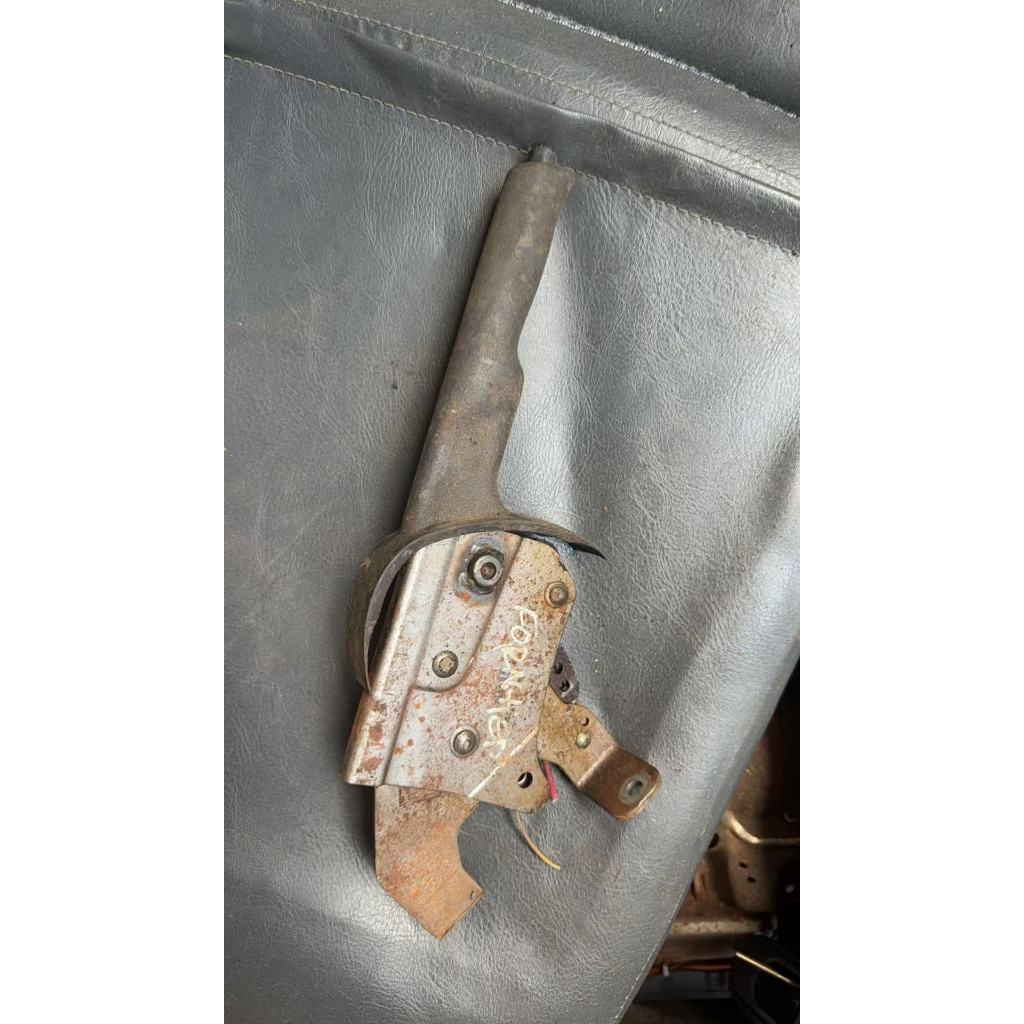 คันเบรกมือ Nissan Frontier D22 Nissan Frontier D22(USED HALFCUT)