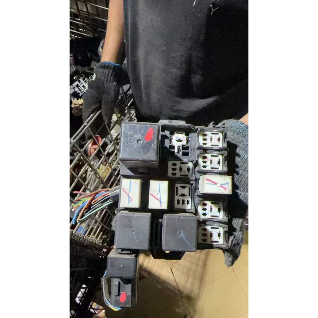 Fius Box Naza Citra Fuse Box Naza Citra (USED HALFCUT)