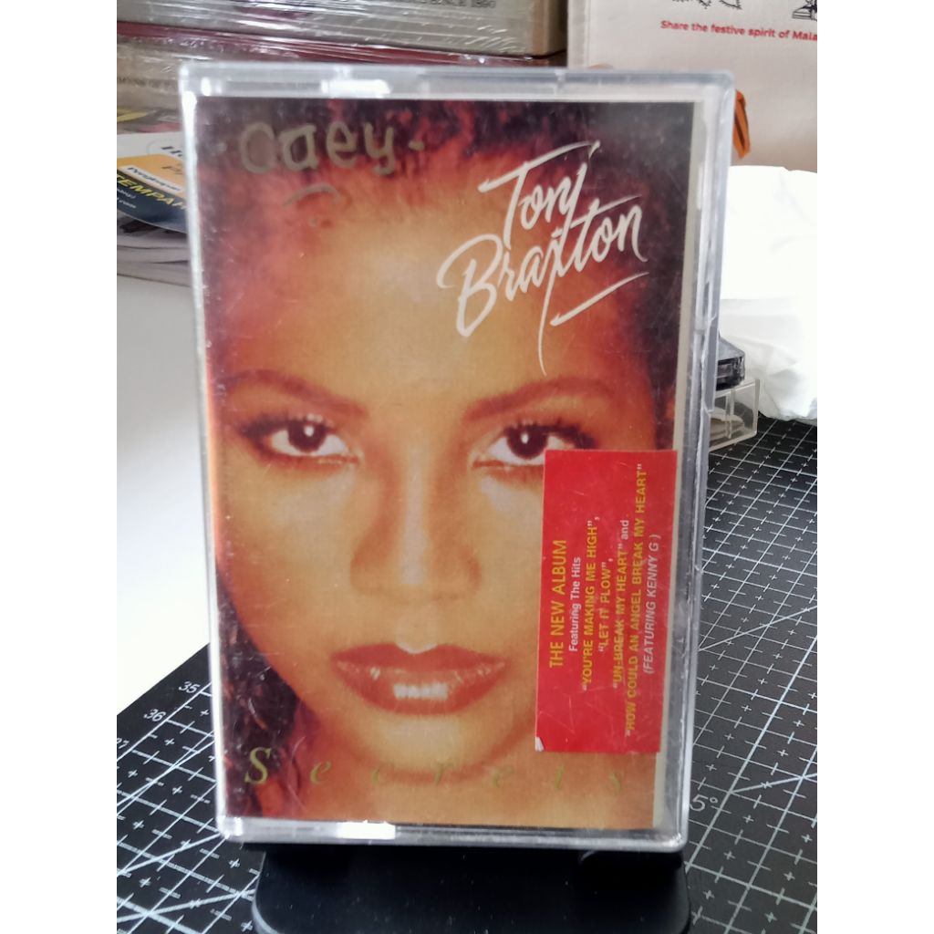 Toni Braxton - ความลับเกษตร