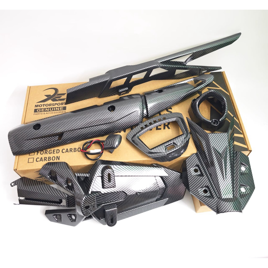 Y15 V2 คอมโบ 7in1 ฝาครอบคาร์บอน / XE MOTORSPORT