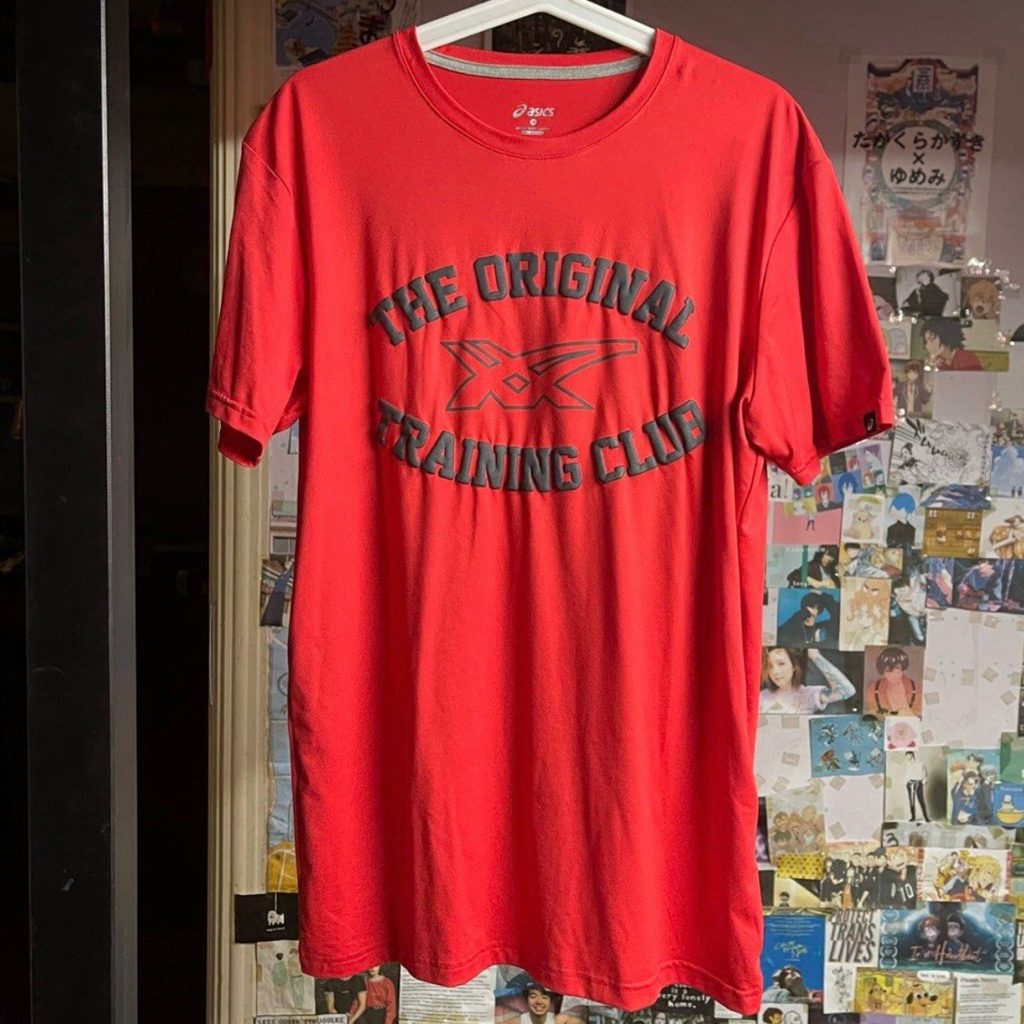 เสื้อยืดเสื้อ Asics Red (M)