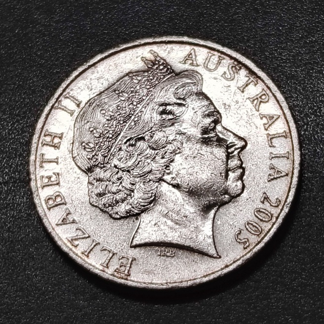 QE II 20 Cent 2005 สงครามโลก 1939-1945 มาบ้าน