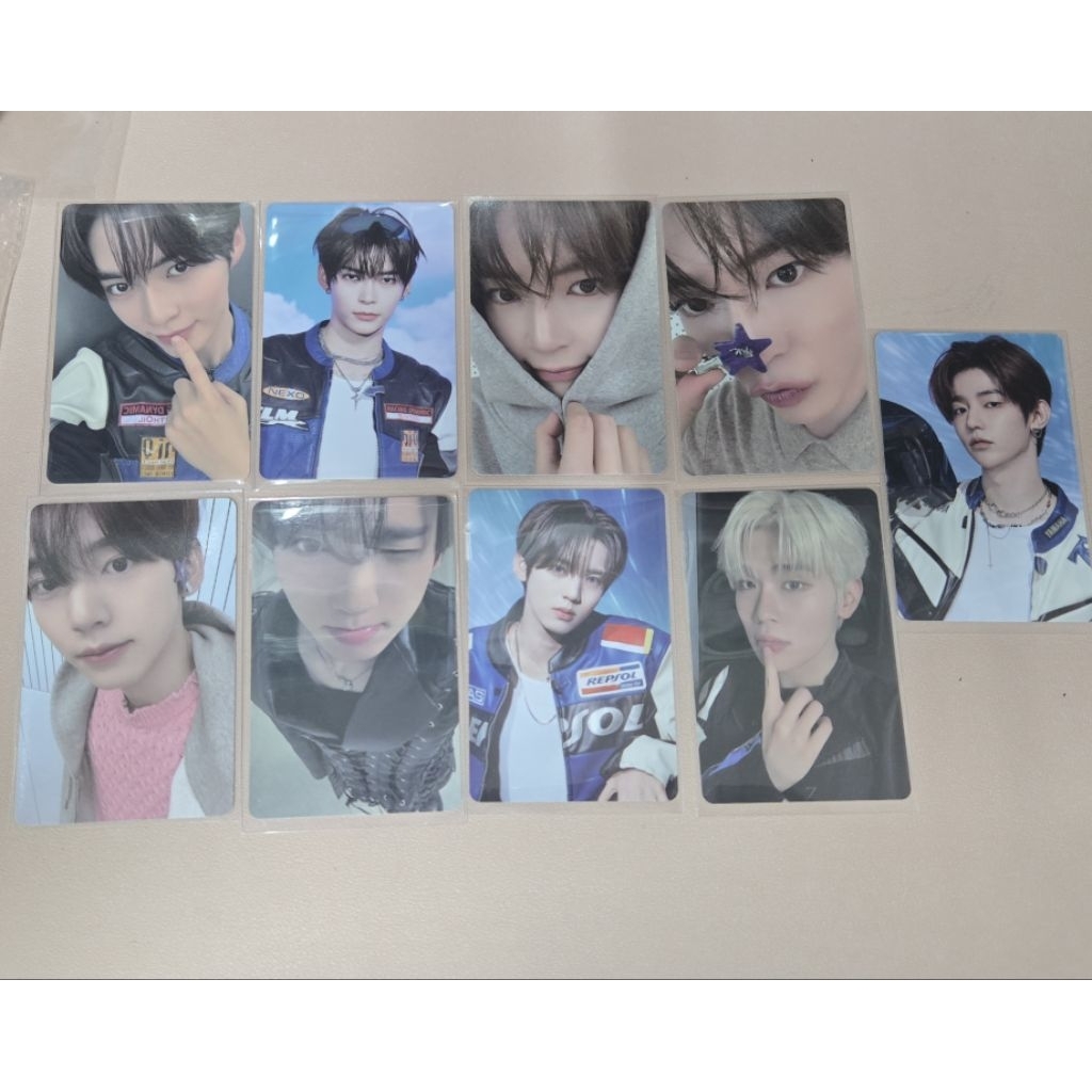 [บนมือ]zerobaseone zb1 การ์ดการซื้อขาย treka benefit pc เสื้อฮู้ดพีซี