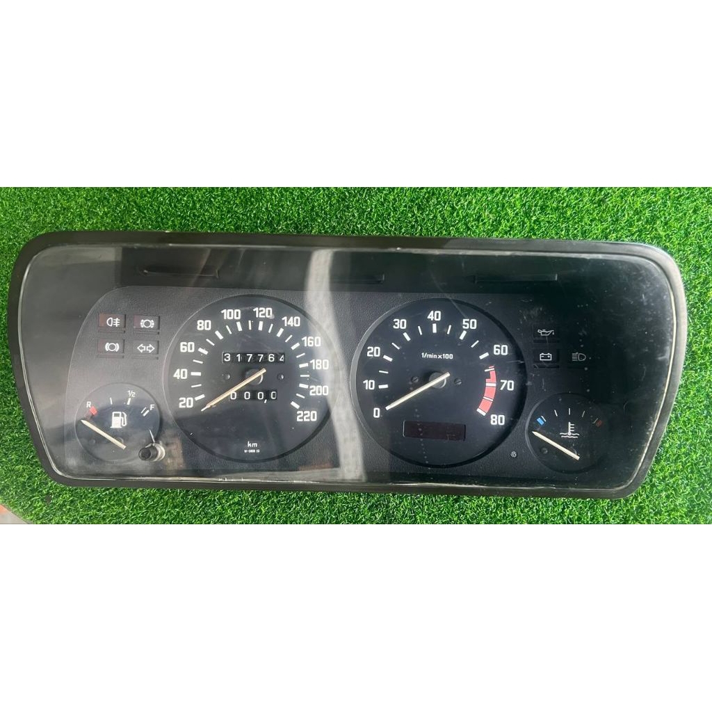 BMW E21 เครื่องมือคลัสเตอร์ 220KMH
