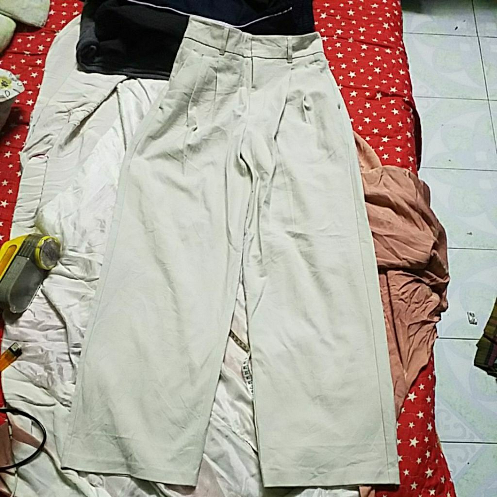 GU BAGGY PANT DOUBLE LAYER SIZE S 26 28x40 นิ้ว kaki 10 นิ้ว
