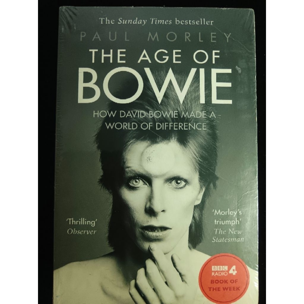 อายุของ Bowie โดย Paul Morley หนังสือใหม่ David Bowie