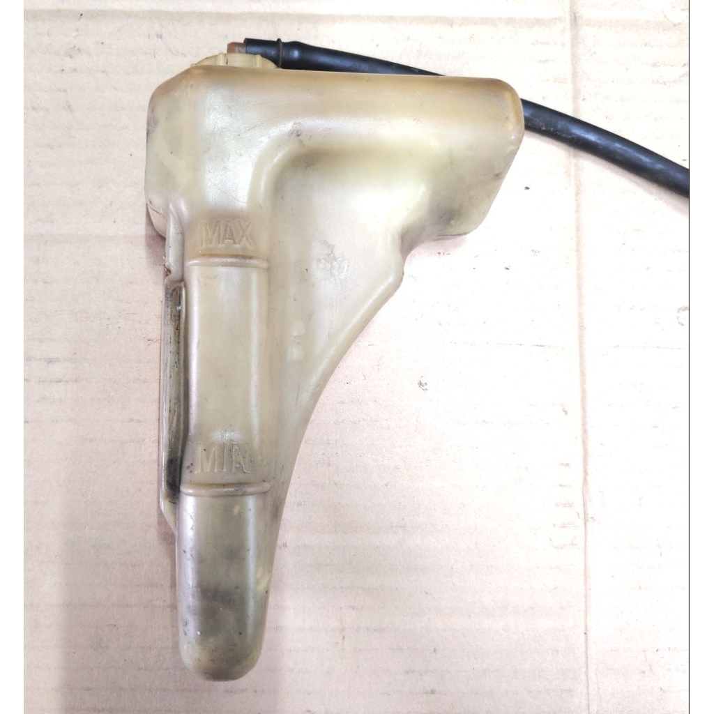 Honda civic eg9 sr4 ถังปัดน้ําฝน Honda civic eg9 sr4 ถังหม้อน้ํา Honda civic eg9