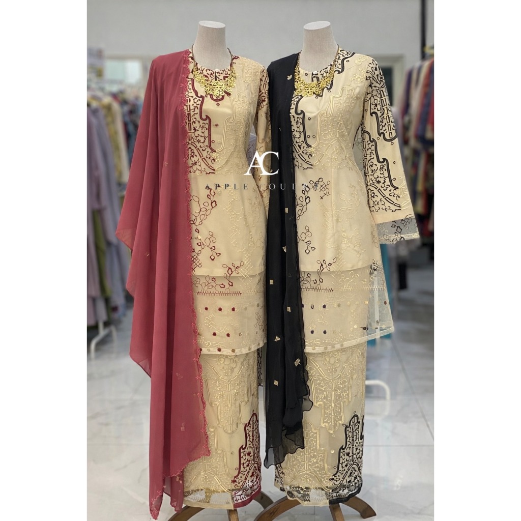CAMELIA KURUNG พรีเมี่ยมลูกไม้