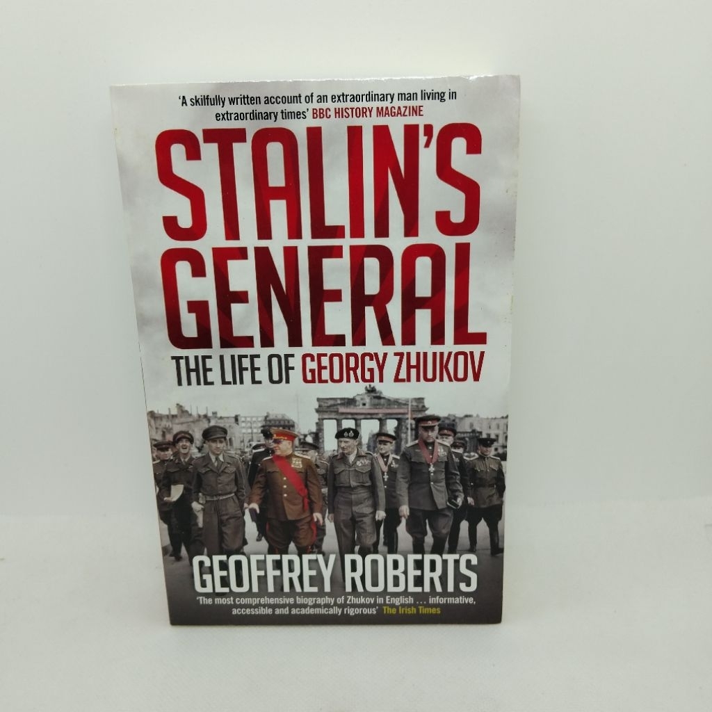 ทั่วไปของ Stalin โดย Geoffrey Roberts