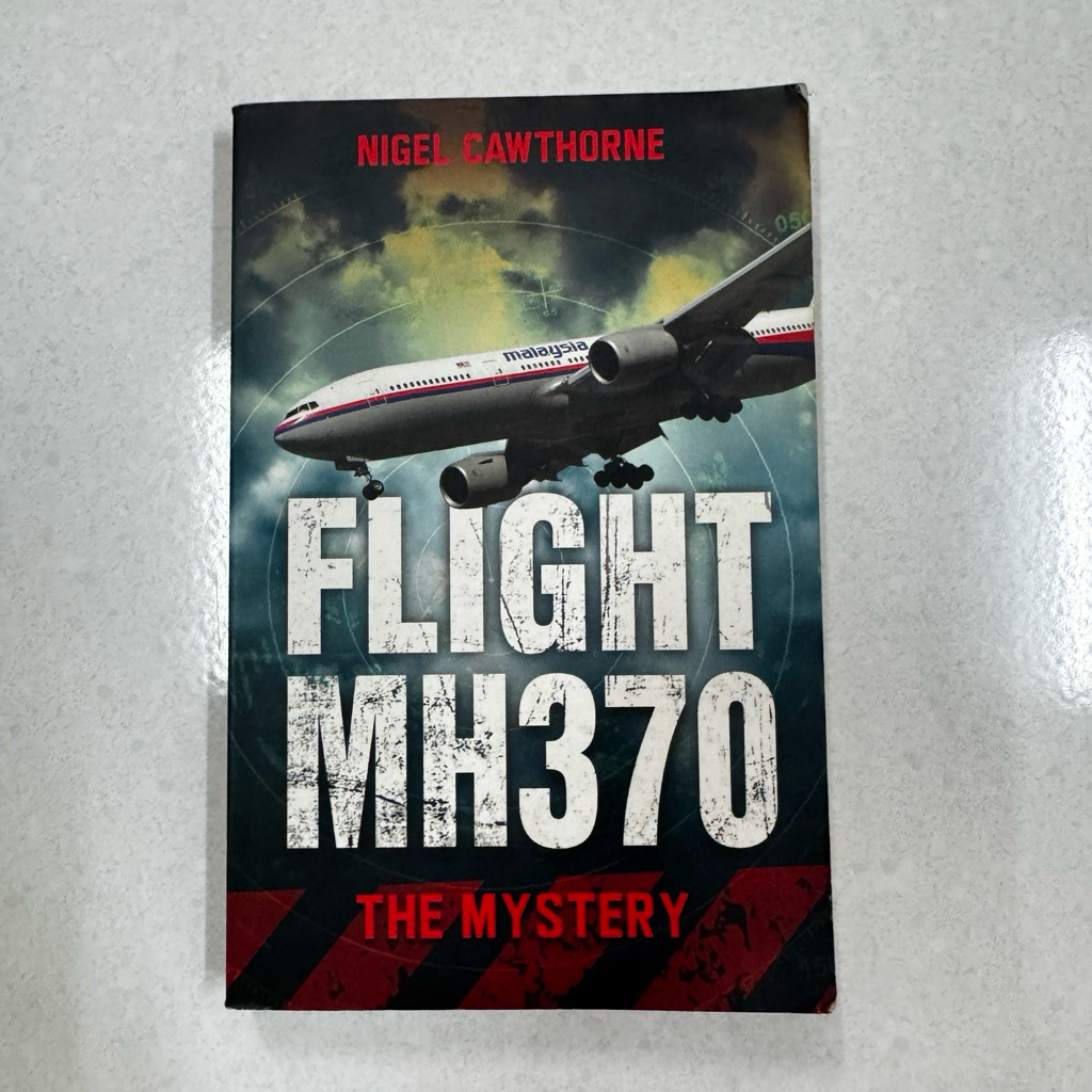 (อังกฤษ) Flight MH370: The Mystery by Nigel Cawthorne