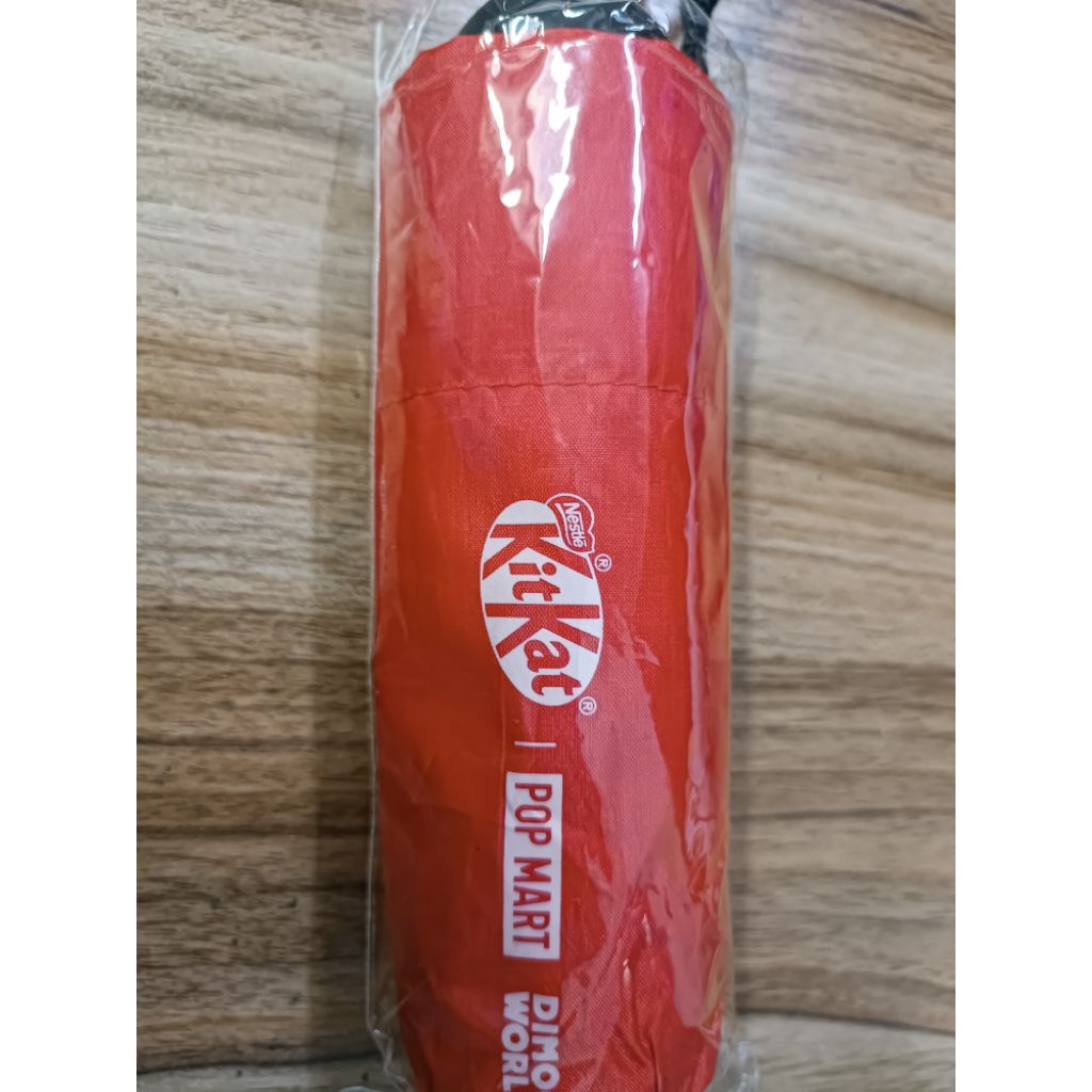 สุ่มผู้ประกาศ Pop mart payung Limited Edition Dimoo x Kitkat Umbrella Dimoo x ร่ม Kitkat Dimoo联 Catk