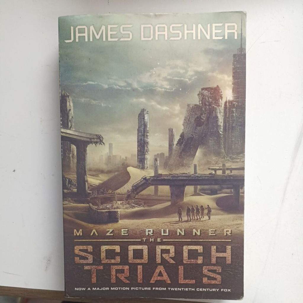 N3/The Scorch Trials/Premiers Reading Challenge/ByJames Dashner/Eng/Science Fiction General/Cond B/ส